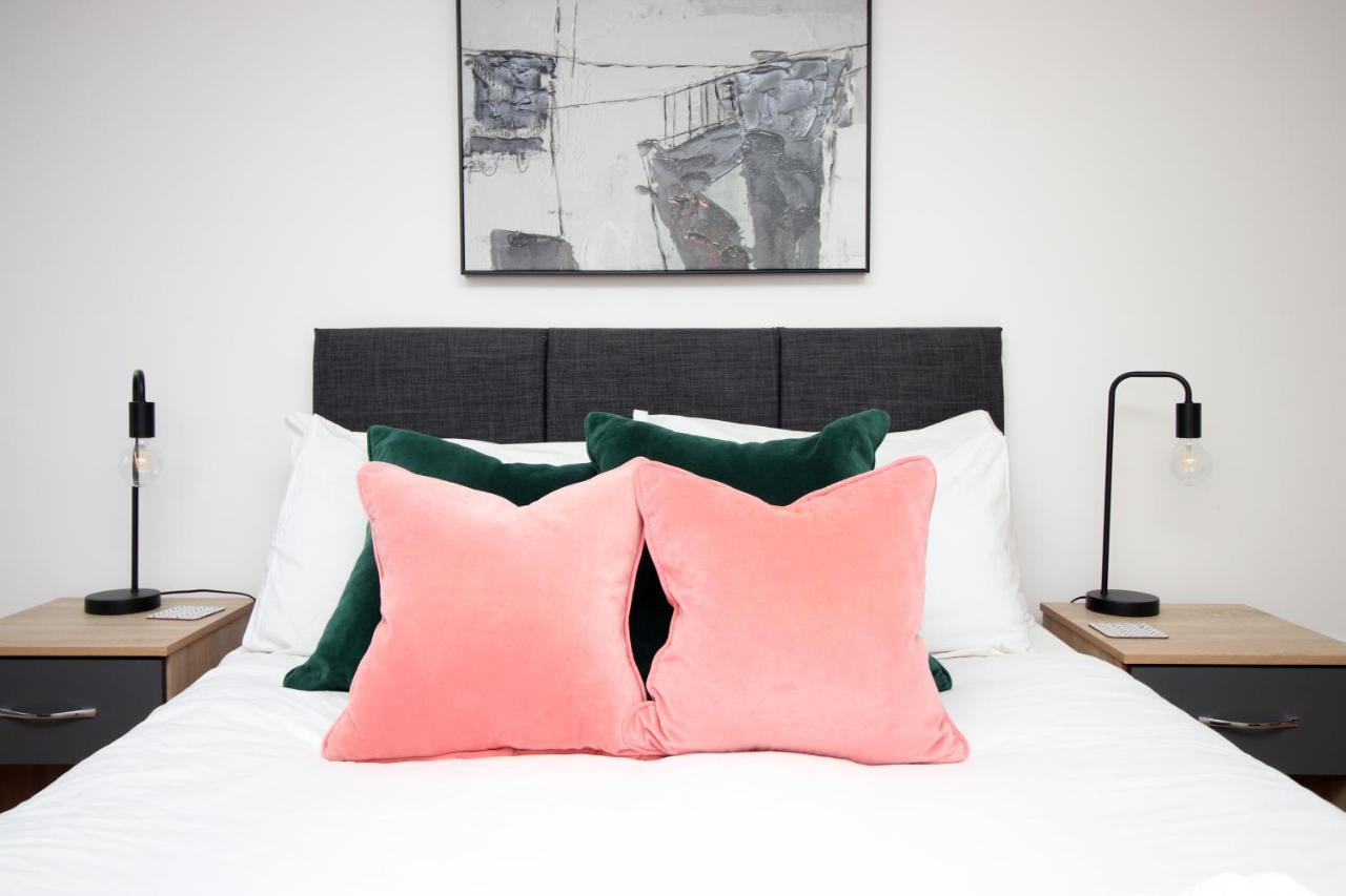 Flat 1 Batheaston By Mia Living Stylish 1 Bedroom Property With Free Parking Exterior photo