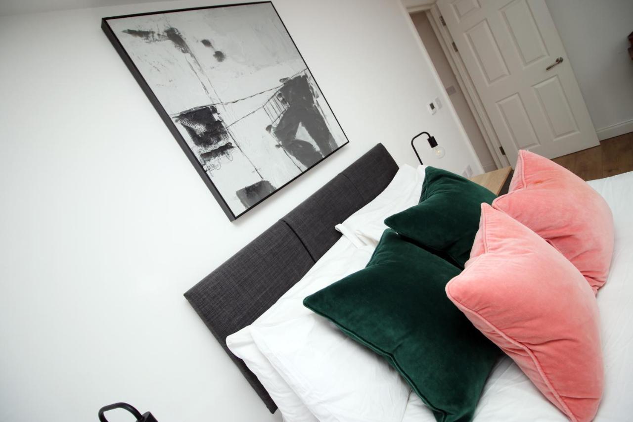 Flat 1 Batheaston By Mia Living Stylish 1 Bedroom Property With Free Parking Exterior photo